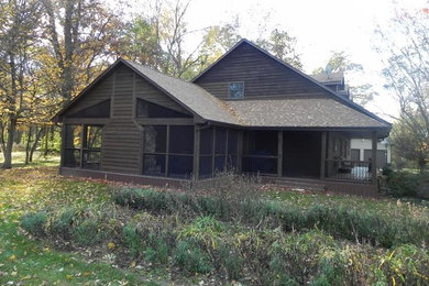 Sunroom - craftsman sunroom idea in Indianapolis