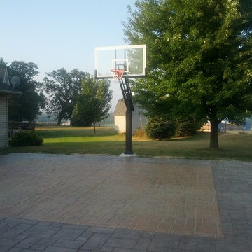 Michael W's Pro Dunk Platinum Basketball System on a 30x30 in Tiffin, IA
