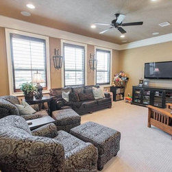 3577 Sagamore Dr - Products