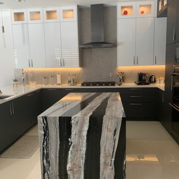 Finger Design Custom Kitchen Cabinetry
