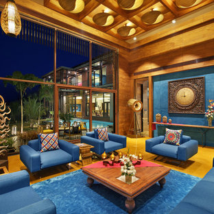 Diseño de salón para visitas cerrado, mediterráneo, con paredes azules