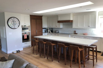 Home design - traditional home design idea in San Francisco