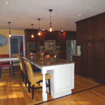 Medallion Cherry Gingersnap Parks Place FP