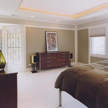 153 Caroline- Paint the trim white