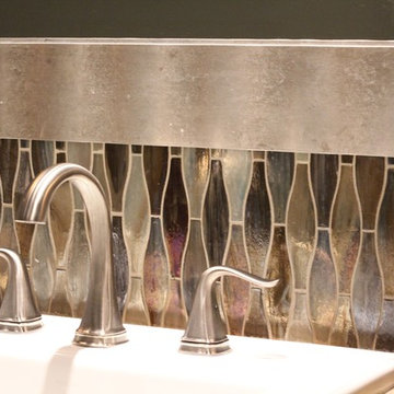 Rich Guest Bath