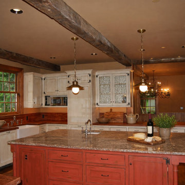 Redmond - Authentic Colonial Kitchen