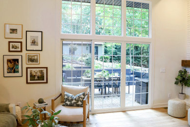 Contemporary Home Vinyl Windows