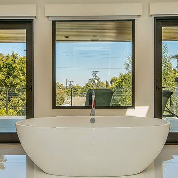 Brentwood Contemporary