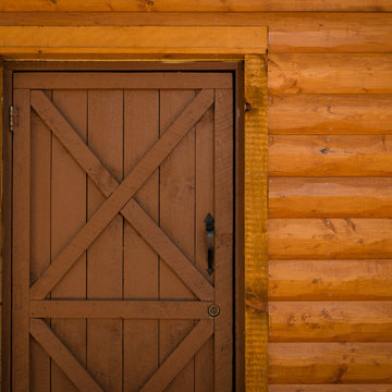 Cozy Log Cabin