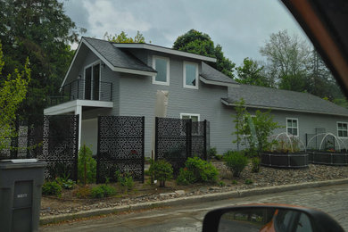 Example of an arts and crafts exterior home design in Portland