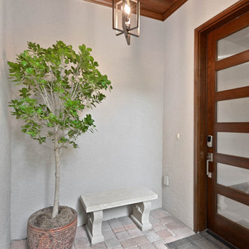 Transitional Bayshore Home Front Entrance