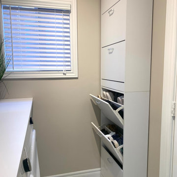 LAUNDRY ROOM STORAGE