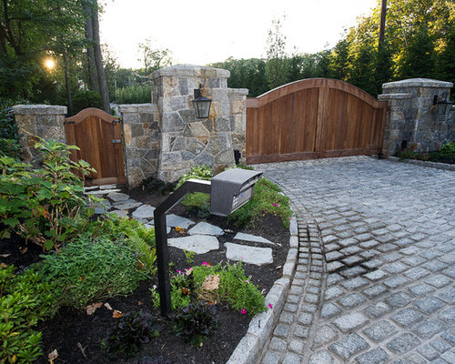 Rustic Driveway Ideas, Designs, Remodels & Photos with a Garden Path