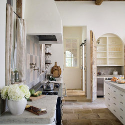 Kitchen Stone Islands (Mediterranean Style) - Kitchen Islands And Kitchen Carts