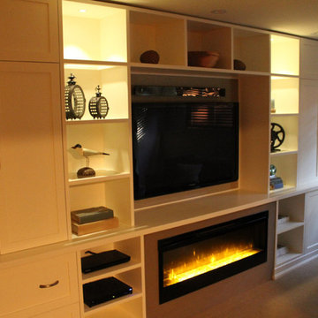 Crown Crescent - Family Room