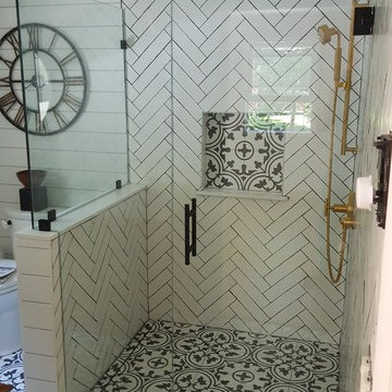 Frameless custom enclosure with black hardware
