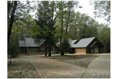 Inspiration for a craftsman home design remodel in Other