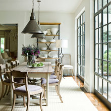 Casual dining - eat in kitchen