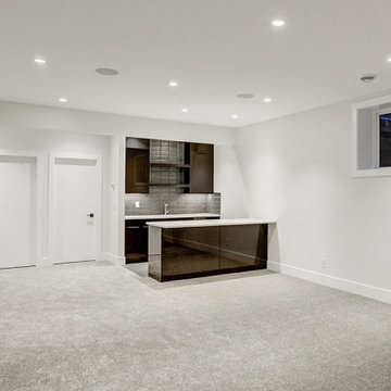 BUNGALOW Lionel Cres SW