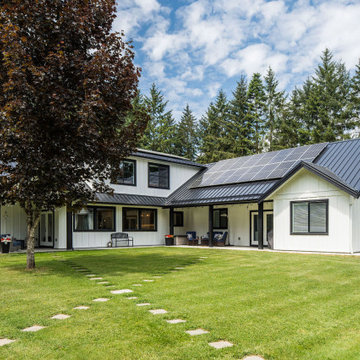 Modern Family Farmhouse