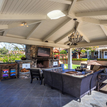 Backyard - Outdoor Kitchen