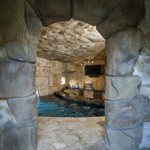 Sunken Pool Bar