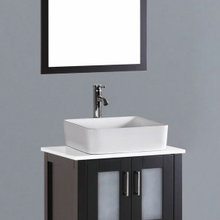Gramont Manor bathroom