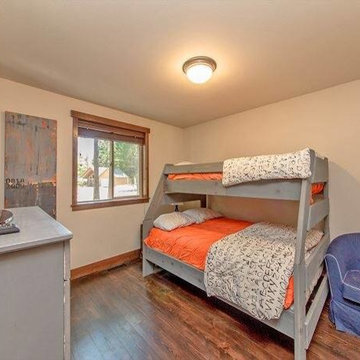 Gallery 2239 Sq ft