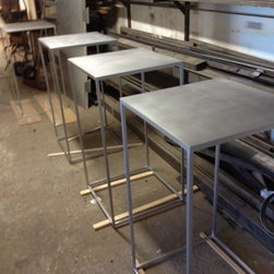 Aluminium cocktail tables - Products