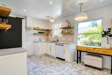 Inspiration for a transitional kitchen remodel in San Francisco