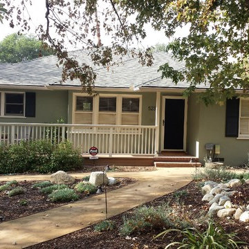 South Pasadena House with Security Screen Door