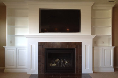 Example of a classic family room design in Salt Lake City