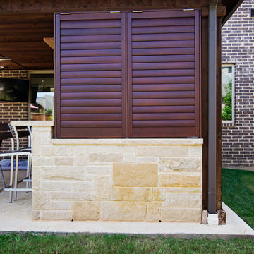 Moveable Aluminum Bahama Shutters