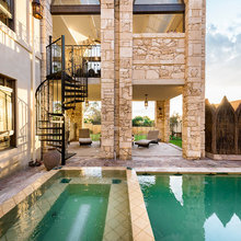 TUSCAN CASTLE