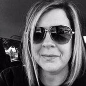 Jennifer Connally's photo