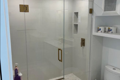 Bathroom photo in Other