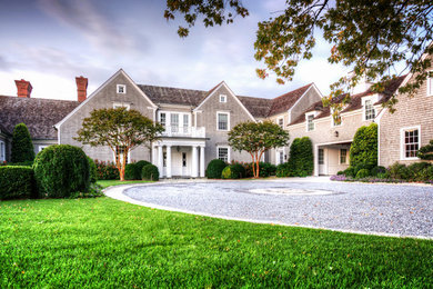 Inspiration for a timeless exterior home remodel in New York