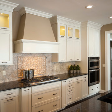 Transitional Boxwood Kitchen