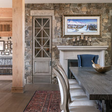 Cottage dining room