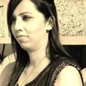 Rozy Kaurs foto