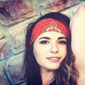 Abigail Lind's photo