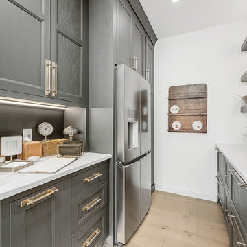 Kitchen Confidential Grey
