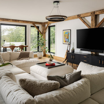 Wrightstown Modern Barn Conversion with Cottage Renovations
