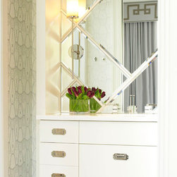 Kim Guest Bath Cabinet - Bathroom Vanities And Sink Consoles