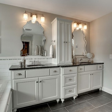 Master Bath - The Meadows Model – 2014 Spring Parade