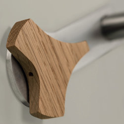 CEA Faucet Oak finish - Products
