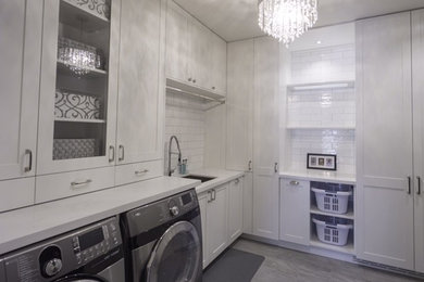 Laundry room - transitional laundry room idea in Toronto