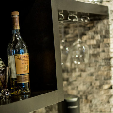Classic Dark wood bar