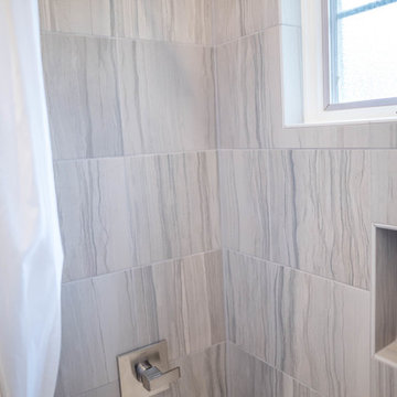 Shreveport Springlake Modern Bathroom