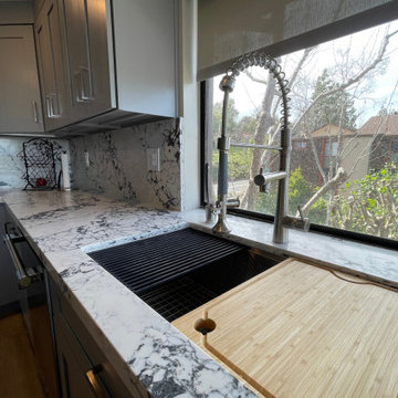 Kitchen Signal Hill